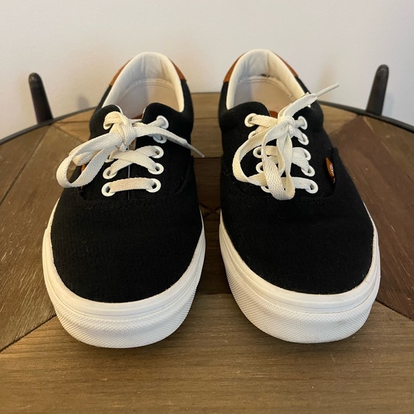 Vans Off The Wall Sneakers - Picture 3 of 8